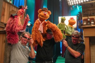 Πώς οι Muppets ξαναζωντάνεψαν για το ειδικό αφιέρωμα της Disney
