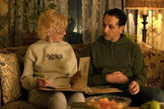 Το «Widow’s Bay» περιπλέκει το δίλημμα των Emmy όσον αφορά τις κωμωδίες