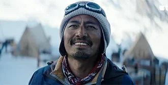 Ο Tom Hiddleston στο πλήρες τρέιλερ της ταινίας “Tenzing” Climbing Mt Everest