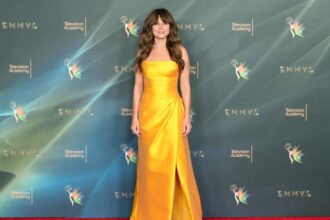 Linda Cardellini Wins Emmy for Supporting Actress in a Limited Series for ‘DTF St. Louis’