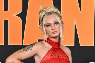Tini Younger Keeps Daughter’s Ashes in Necklace After Her Death