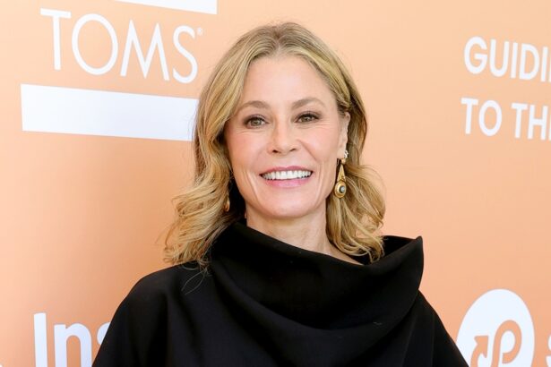 Modern Family’s Julie Bowen Shares New Boyfriend, Dating Update