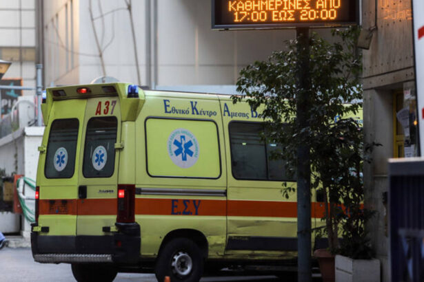 «Της έσπασαν τη μύτη, είχε μώλωπες και πληγές σε όλο της το σώμα» – Καταγγελία για άγρια επίθεση σε 80χρονη στην πλατεία Βικτωρίας