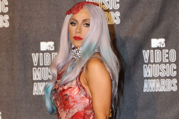 MTV VMAs: Unforgettable Celebrity Fashion Moments