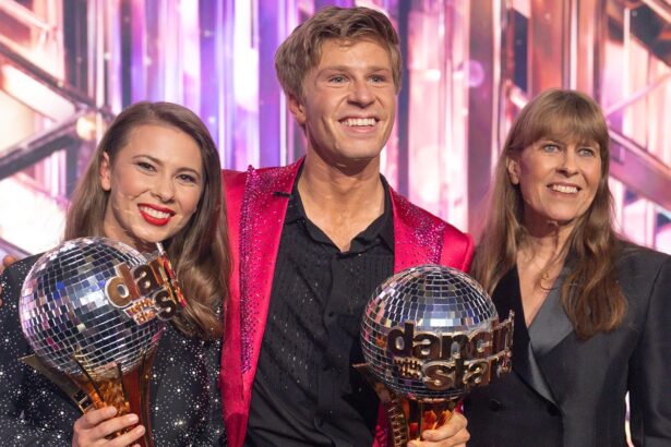How Bindi Irwin, Robert Irwin Keep Late Dad Steve Irwin Close