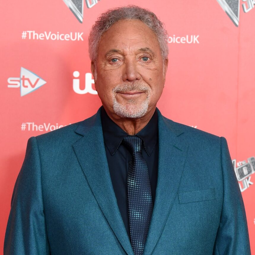 The Voice UK’s Tom Jones Says He Fired for Reason of Financial Difficulty