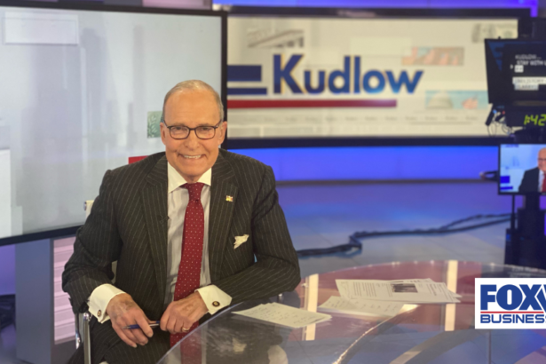 Fox News Assigns Larry Kudlow to Interim Anchor ‘Sunday Morning Futures’