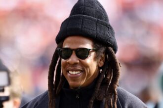 Jay-Z Brings Out Lauryn Hill and Wyclef at ‘Jay-Z30’ London Concert