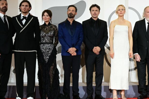 Casey Affleck’s ‘Company’ Gets 4-Minute Ovation at Venice Premiere