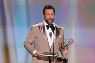 Noah Wyle Wins Emmy for Lead Actor in a Drama