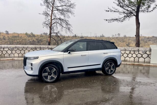 Στην Ελλάδα το νέο JAECOO 7 SHS-H: Υβριδικό SUV με 224 ίππους, 870 km αυτονομία και τιμή από 30.900 ευρώ