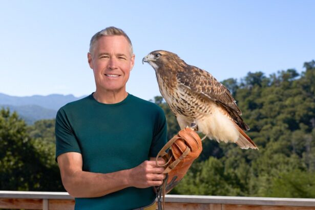 Jeff Corwin Returns to TV With New Wildlife Conservation Series