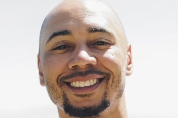 Los Angeles Dodgers Mookie Betts Signed With 3 Arts Sports and SSE