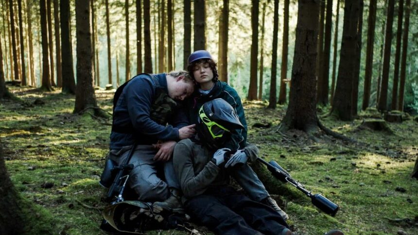 Teenagers Seek to Heal Their Wounds in Jannis Lenz’s ‘Oasis’