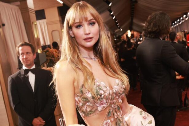 Jennifer Lawrence Only Uses Baby Botox Because Her Face Needs to Move