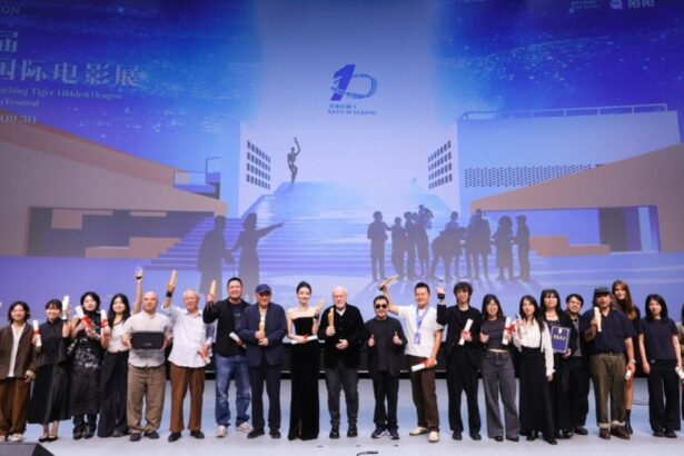 ‘Final Payment,’ ‘Zoom In, Zoom Out’ Win Big at Pingyao
