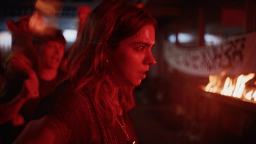 Κριτική για την ταινία «Until the Day Ends»: Δύο άνθρωποι συνδέονται παρά τις πολιτικές τους διαφορές σε ένα εντυπωσιακό σερβικό δράμα για τη νεολαία