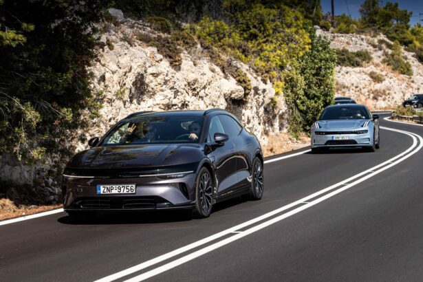 Zeekr Driving Days: Η ηλεκτρική γκάμα της Zeekr στην πίστα των Μεγάρων