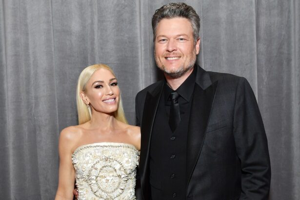 Blake Shelton, Gwen Stefani Mourn Death of Dog Betty