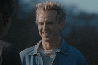 ‘Elsinore’ Trailer: Andrew Scott Stars As Ian Charleson in Biographical Drama