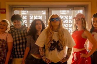 ‘Girl Group’ Review: Rebel Wilson’s Bawdy, Insubstantial Pop Comedy