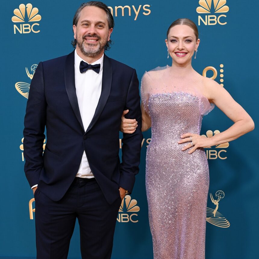 Amanda Seyfried, Thomas Sadoski Break Up, Divorcing After Years Married