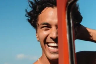 8 Best-smelling Shampoos for Men: Maintain Your Mane in 2026