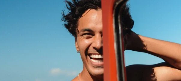 8 Best-smelling Shampoos for Men: Maintain Your Mane in 2026