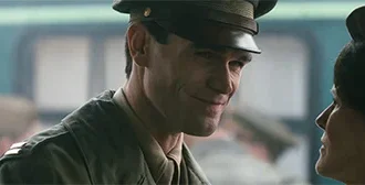 Τελικό τρέιλερ για τη βιογραφική ταινία “Jimmy” Stewart του KJ Apa για την εποχή του Β ‘Παγκοσμίου Πολέμου
