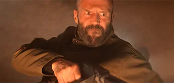 Ο Jason Statham & His Bees επιστρέφουν στο τρέιλερ δράσης “The Beekeeper 2”.
