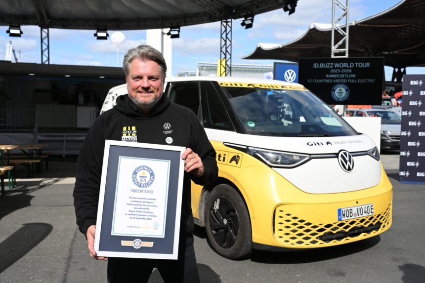 Παγκόσμιο ρεκόρ Guinness για το Volkswagen ID. Buzz: Ο γύρος του κόσμου σε 441 ημέρες χωρίς καμία τεχνική βλάβη