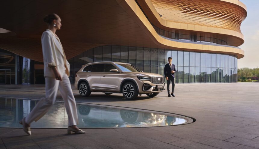 Geely Monjaro EM-i: Ευρωπαϊκή πρεμιέρα στο Παρίσι με 334 ίππους και ηλεκτρική αυτονομία 116 χλμ