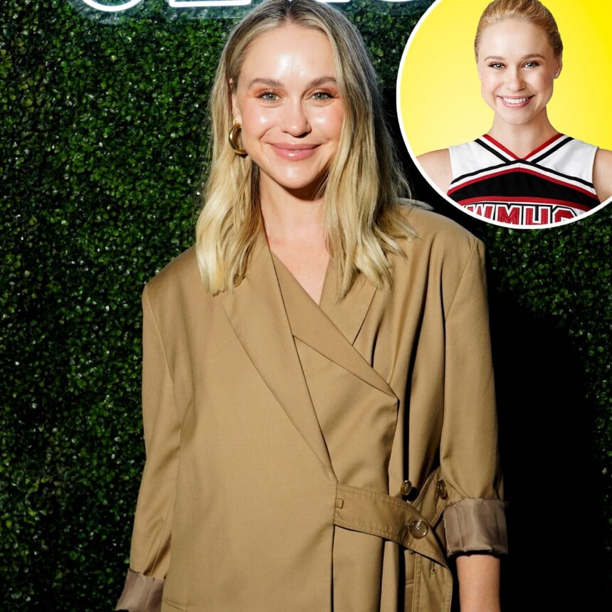 Η επανεκκίνηση του «Glee» προκαλεί αντιδράσεις στη Μπέκα Τόμπιν και στα υπόλοιπα μέλη του καστ