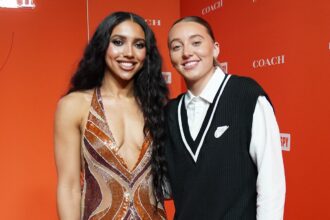 Τελικοί WNBA: Με ποιους έχουν σχέσεις η Paige Bueckers, η Angel Reese και άλλες