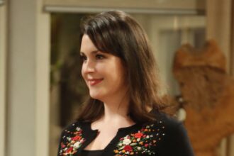 Πόσα χρήματα πληρώθηκε η Melanie Lynskey για το “Two and a Half Men”