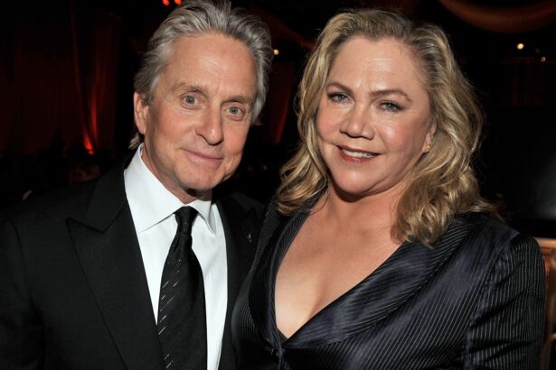Kathleen Turner Reacts After Michael Douglas Makes Affair Confession