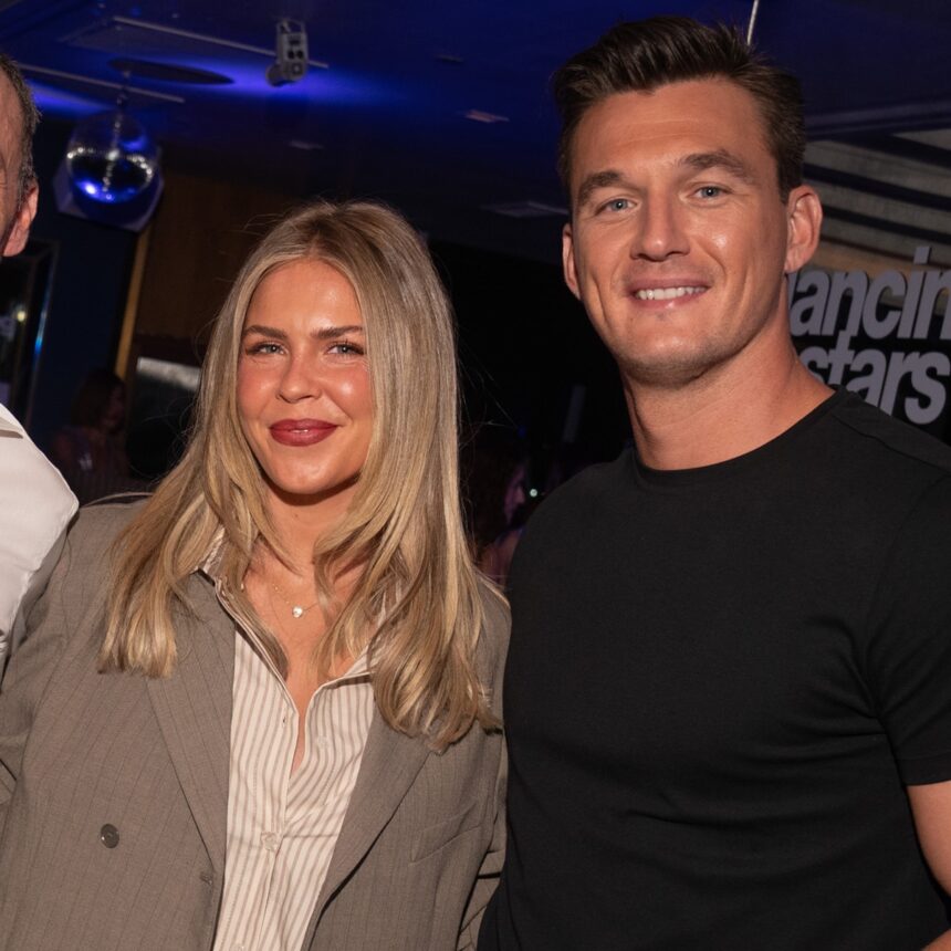 Ο Τάιλερ Κάμερον από το «Dancing With the Stars» ανακοινώνει την εγκυμοσύνη της Τέιτ Μάντεν