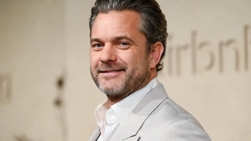 The translation of “Joshua Jackson on How to Survive Without Me: Sex, Drugs and Rock n Roll” into Greek is:

“Τζόσουα Τζάκσον για το πώς να επιβιώσεις χωρίς εμένα: Σεξ, Ναρκωτικά και Ροκ εν Ρολ”