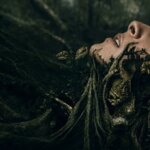 The translation of “Thai Forest Spirit Horror ‘Cher’ Joins Tokyo Gap-Financing Market” into Greek is: 

“Ο τρόμος του Εξωτικού Πνεύματος του Δάσους ‘Cher’ εντάσσεται στην αγορά χρηματοδότησης κενών του Τόκιο.”