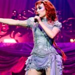 Η Chappell Roan τραγουδάει σε ντουέτο με την Christina Aguilera σε φιλανθρωπική εκδήλωση στο Shrine του Λος Άντζελες