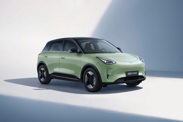 Geely E2: Το νέο compact ηλεκτρικό που πρωταγωνιστεί στην Auto Athina 2026