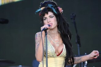 Αμία Γουάινχαουζ: Μουσικό έργο του West End σε Ανάπτυξη