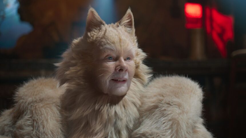 Η Τζούντι Ντεντς δηλώνει ότι η ταινία «Cats» ήταν «σπατάλη» «καλής θέλησης και ταλέντου»