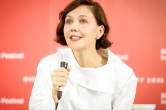 Maggie Gyllenhaal Says Directors Who Squash Voices Are ‘Very Scared’