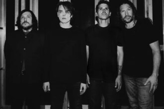Η My Chemical Romance υπογράφει με την Warner Chappell.