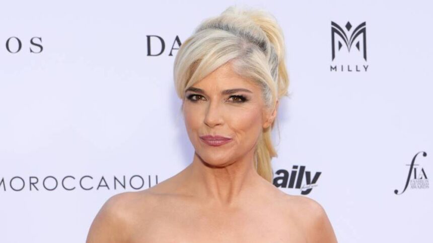 Selma Blair Apologizes for Plane Incident: ‘I Am So Sorry’