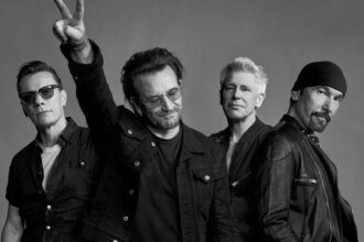 U2 θα παίξει στην παράσταση του ημιχρόνου στο παιχνίδι της NFL την παραμονή των Ευχαριστιών στο Λ.Α.