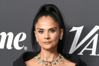 Γιατί η Netflix άφησε την Μπέλα Μπαχαρία να φύγει;