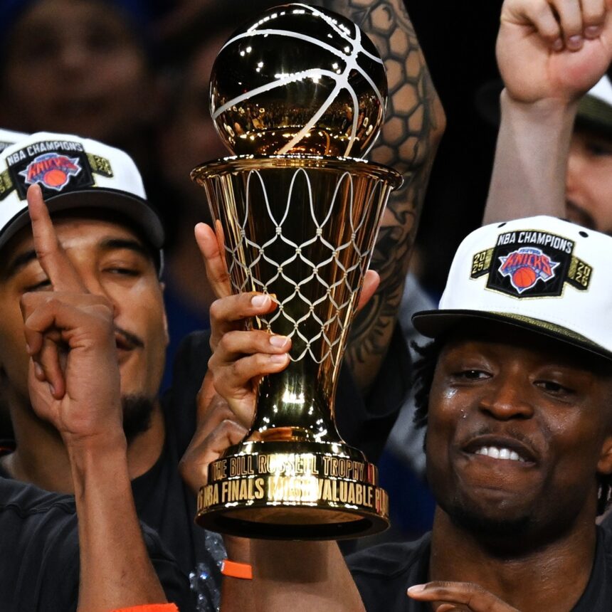 Οι Knicks και το MSG απαντούν στο σκάνδαλο με τα δαχτυλίδια πρωταθλήματος και τις αντιδράσεις για τη δοκιμή κατά του phishing.