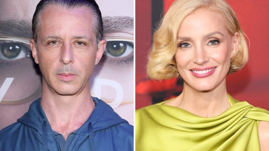 Jeremy Strong Texted Jessica Chastain After Other Mommy Beat Social Reckoning